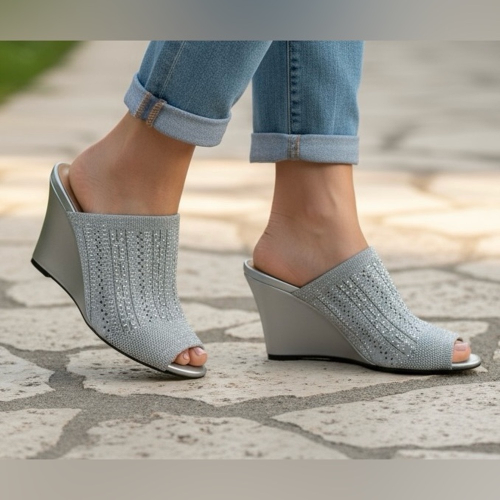 Lauren Lorraine Martha Elegant Silver stretch Wedge Sandals size 5.5 & 7.5